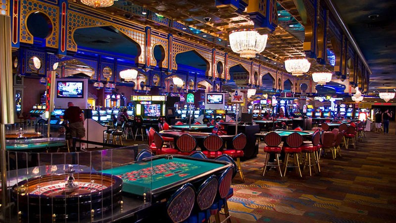 Online Casinos vs. Land-Based Casinos in Canada
